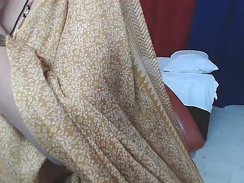 sunitha-3 live sex cam