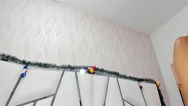 _aurora18_'s cam snapshot