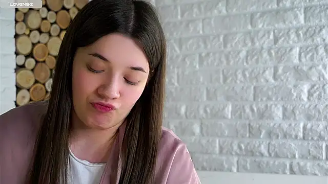 LowOncoming's cam snapshot