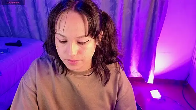 Eymmy_24's cam snapshot