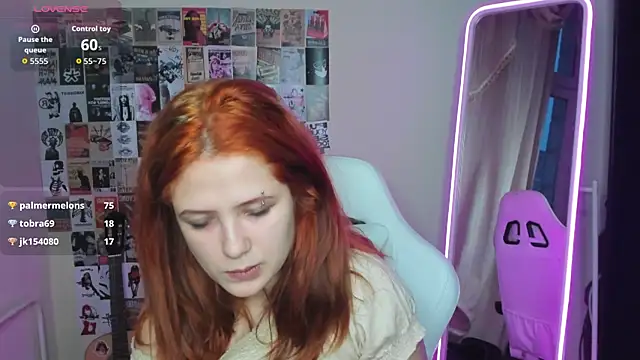 Anora_Miller's cam snapshot