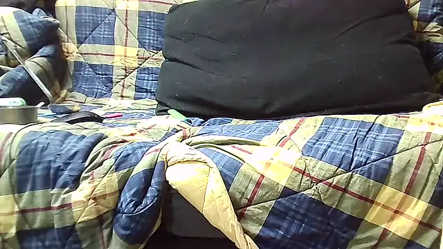 ILOVEhairywoman live sex cam