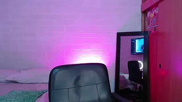 Amy66's cam snapshot