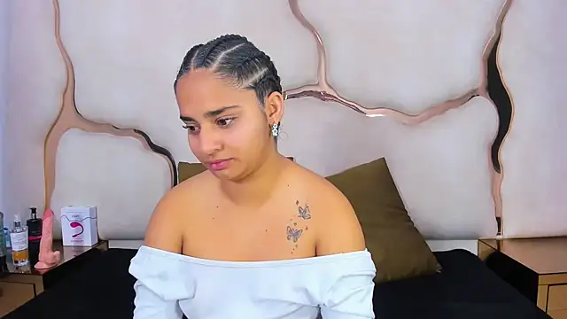 ScarletDoll's cam snapshot