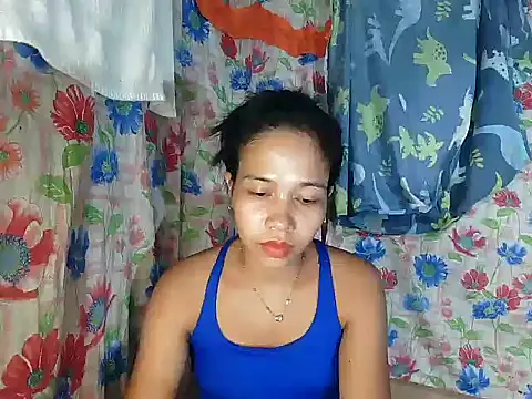 PinaySkinnyGirl's cam snapshot