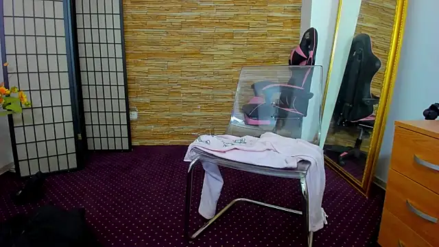 AishaRouhi live sex cam