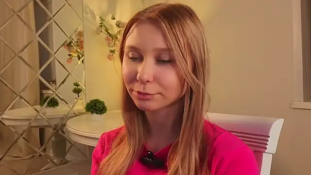 CorrieHighfield live sex cam