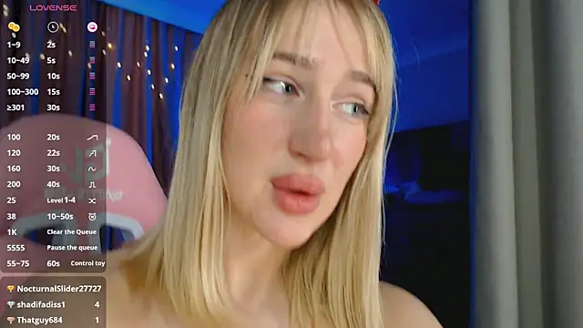 Cassie_Scott's cam snapshot