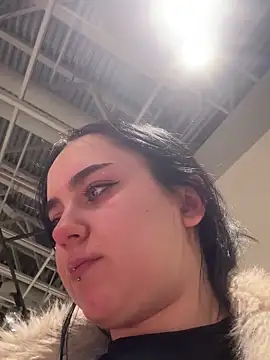 ErikaMurr's cam snapshot