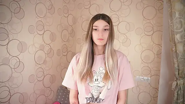 SerinaBinderup's cam snapshot