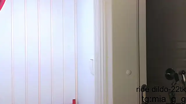 Mia_Mia_M's cam snapshot