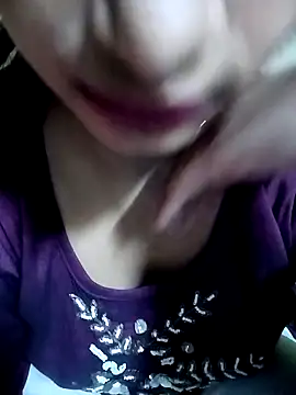 Piya_Ji's cam snapshot