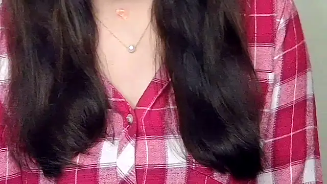 Naina_For_You's cam snapshot