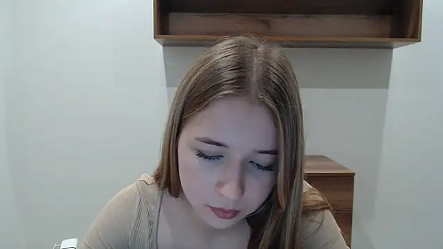 SweetBellaa_'s cam snapshot