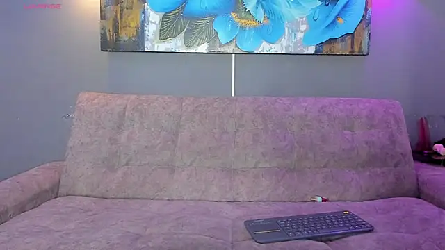 elizabeth_lamer's cam snapshot