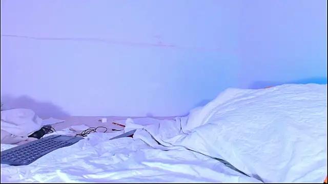 KaelMoreau live sex cam