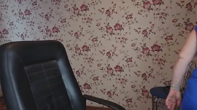 Maya_Mayflower's cam snapshot