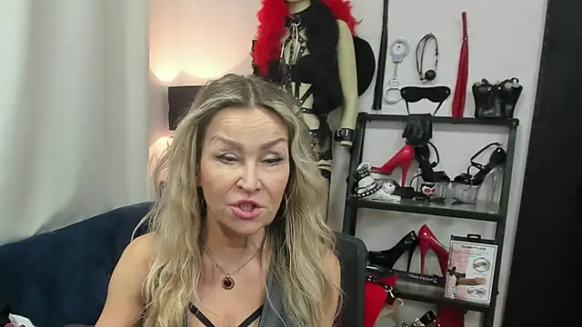 crystaLUX's cam snapshot