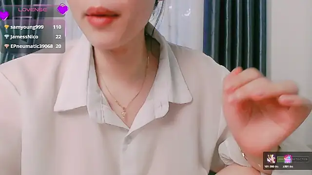 _Lov_Lynh's cam snapshot