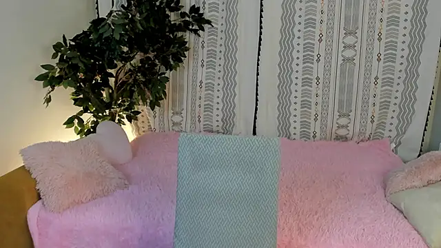 LoganCogdill's cam snapshot