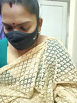 Paru_Tamil_Ponnu's cam snapshot