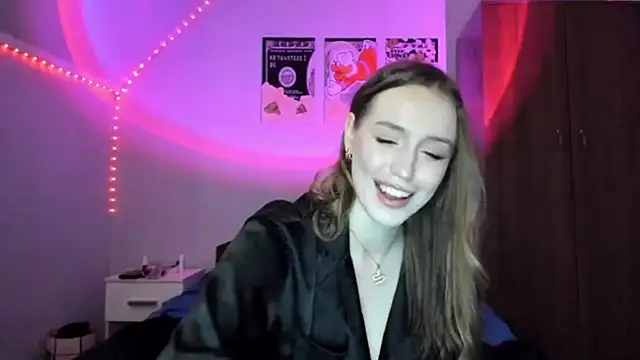 tinyglow's cam snapshot