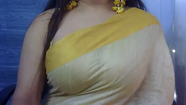 Naughty-Riya's cam snapshot