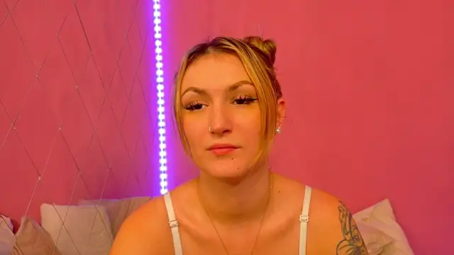 Anaayss_'s cam snapshot