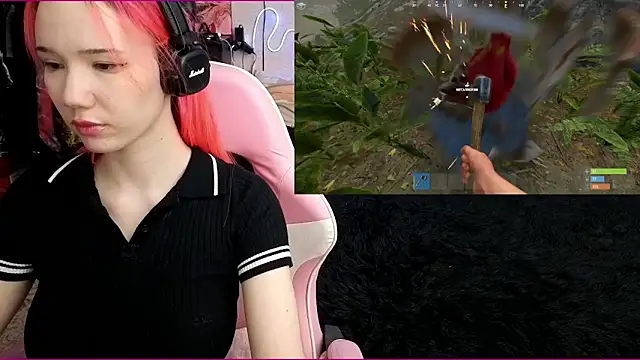 Maya_Viola's cam snapshot