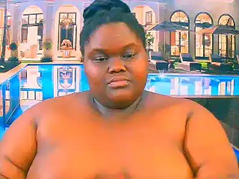 EbonyHotBuns's cam snapshot