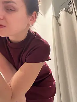 ValenciaShock live sex cam