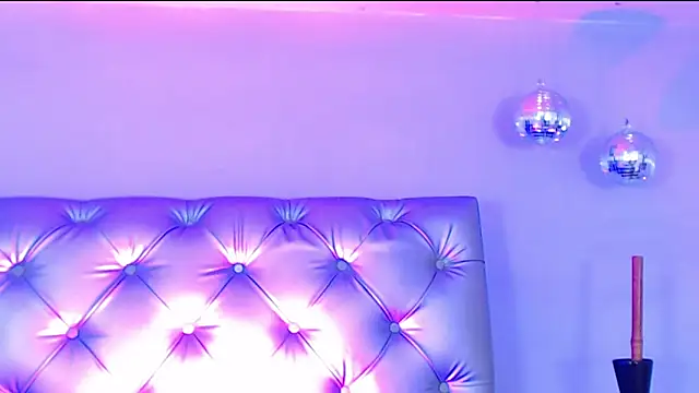 SilvanyMontana's cam snapshot