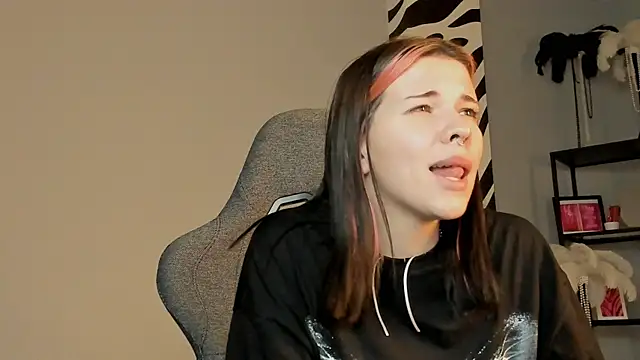 AliceSunday live sex cam