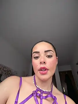 Alirawrz live sex cam