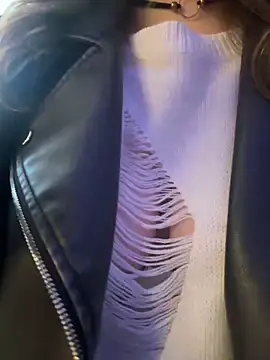 CrazyTori's cam snapshot