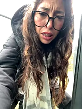 Amani_thewolf's cam snapshot