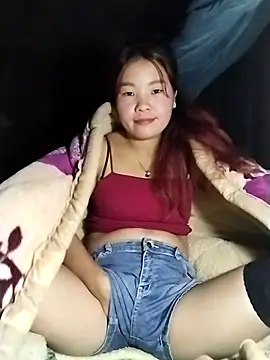 lylylove live sex cam