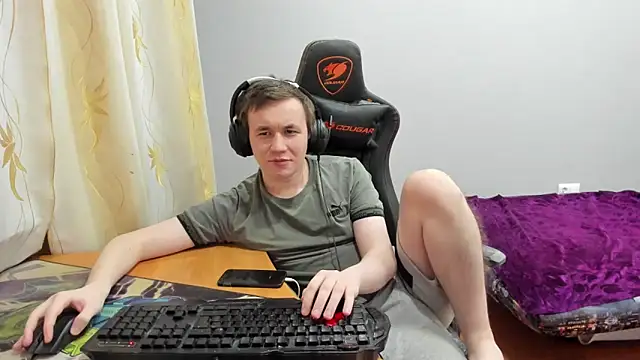 iliaskrislove live sex cam