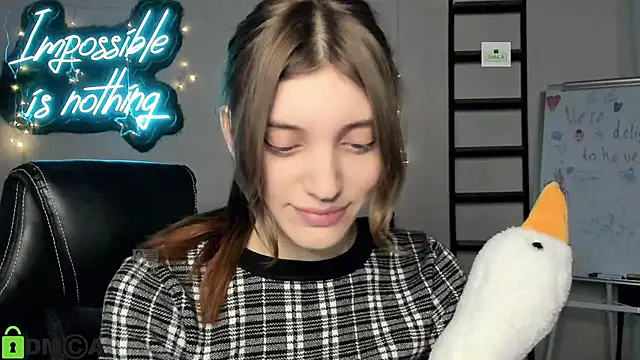 CherryBloom777's cam snapshot