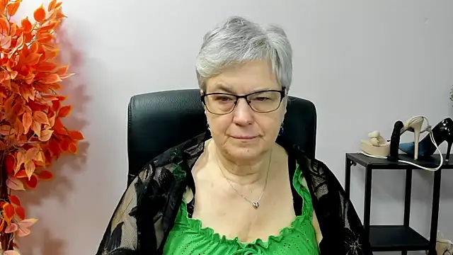 IrisDream's cam snapshot