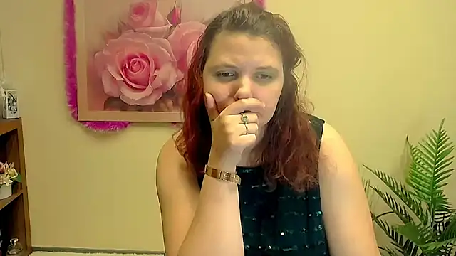 TwoBigSuns's cam snapshot