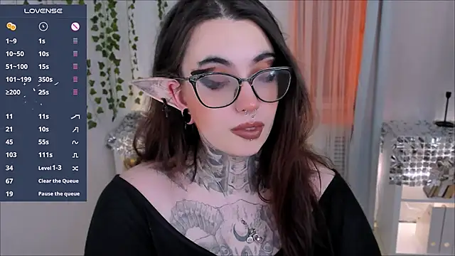 Dixi_Pixi_'s cam snapshot