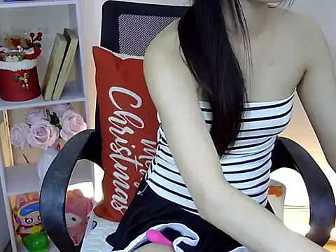 Lee-Young66's cam snapshot