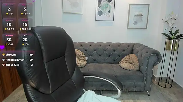 dafne_hills's cam snapshot