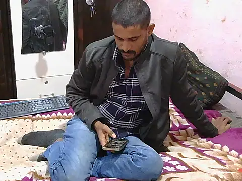 HotXKrish's cam snapshot