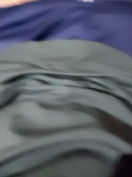 smallbunnies's cam snapshot