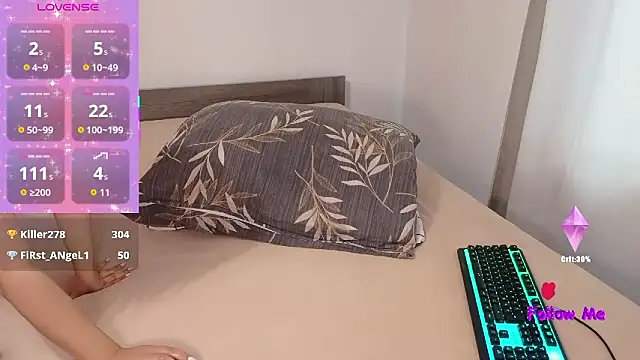 rosebelle11111's cam snapshot