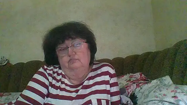 MilaSky5303's cam snapshot