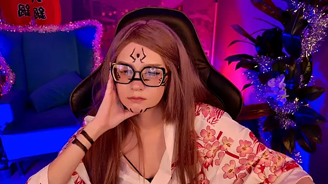 AliceMeowow live sex cam