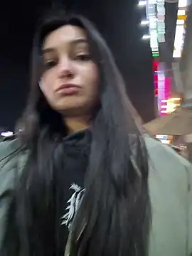 lunalovelee's cam snapshot